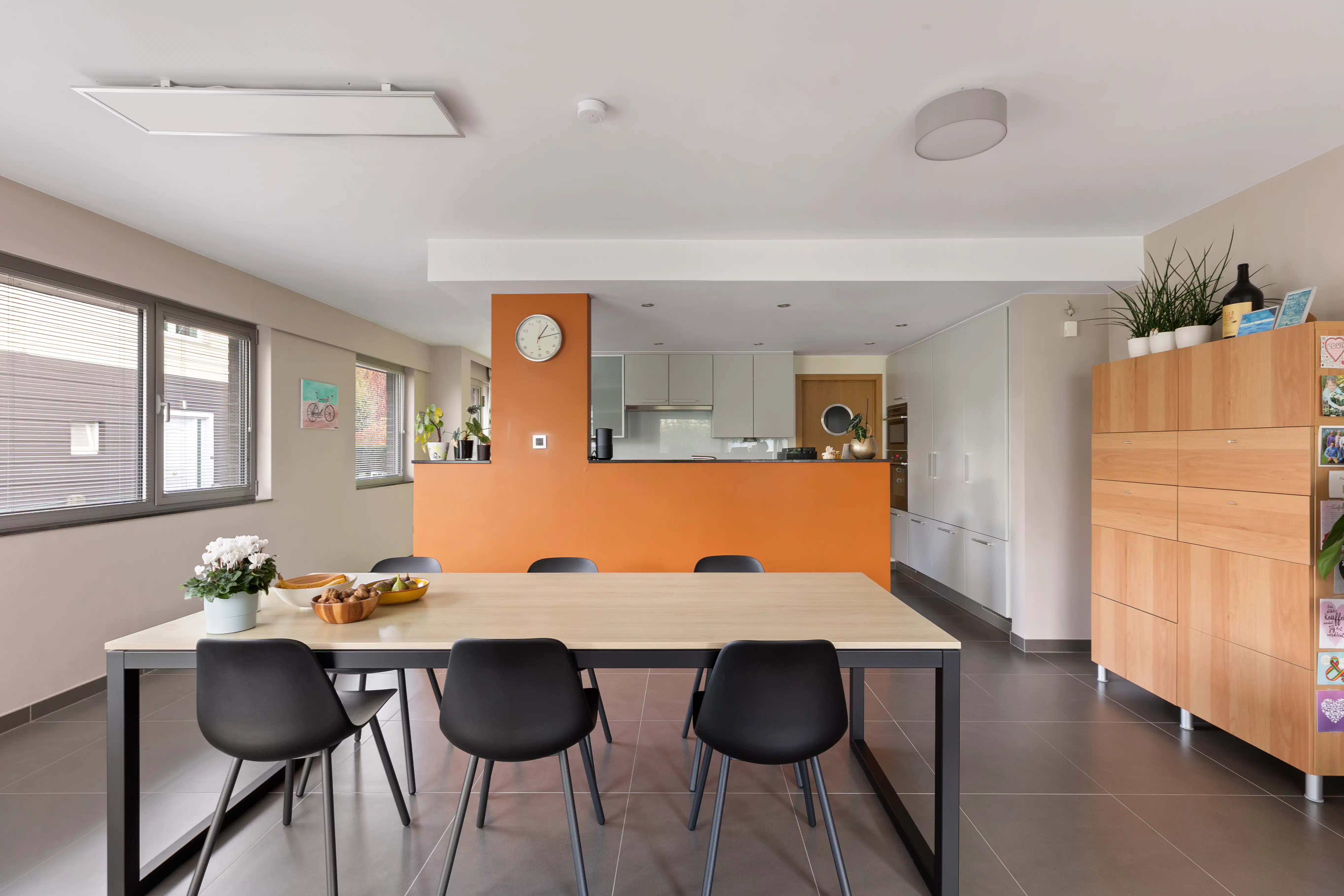 Instapklare, lichtrijke gezinswoning in centrum Zele foto 3