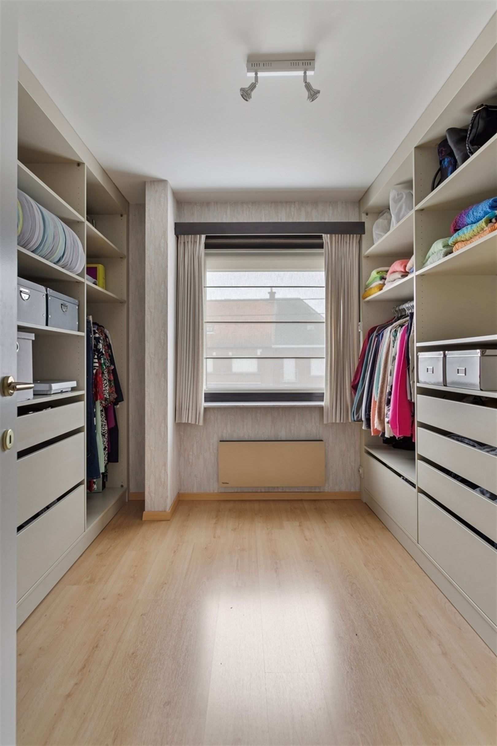 Instapklare woning in deelgemeente Bevere foto 16