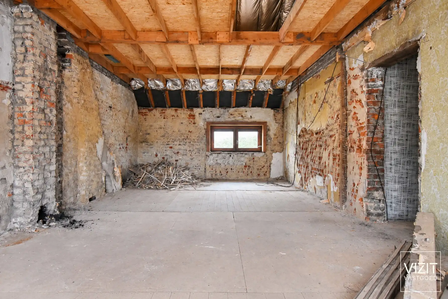 Renovatieproject met veel mogelijkheden foto 14