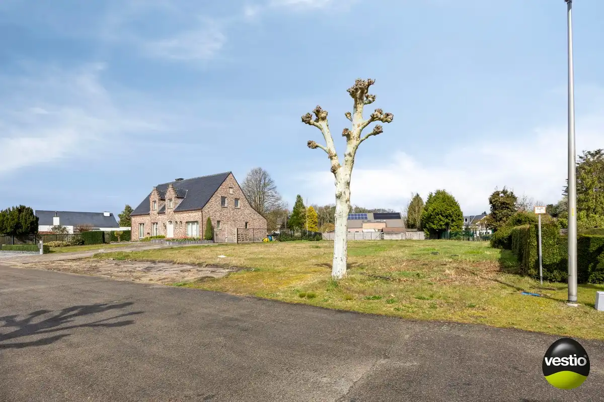 Rustig gelegen bouwgrond OB van 17a 91ca in doodlopende straat, vlakbij De Teut. foto 3