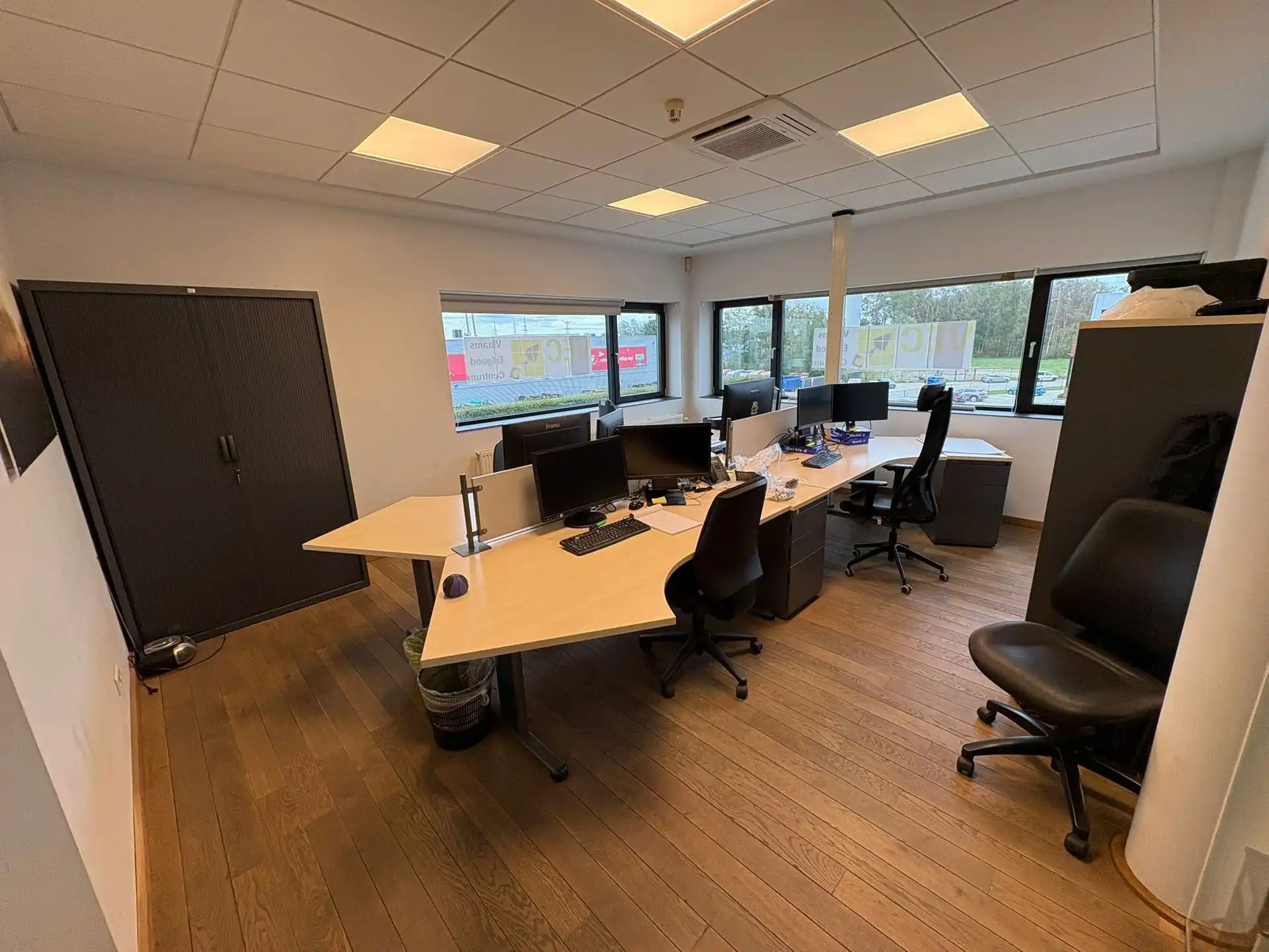 Kantooruimte 370m² te huur Geel  foto 9