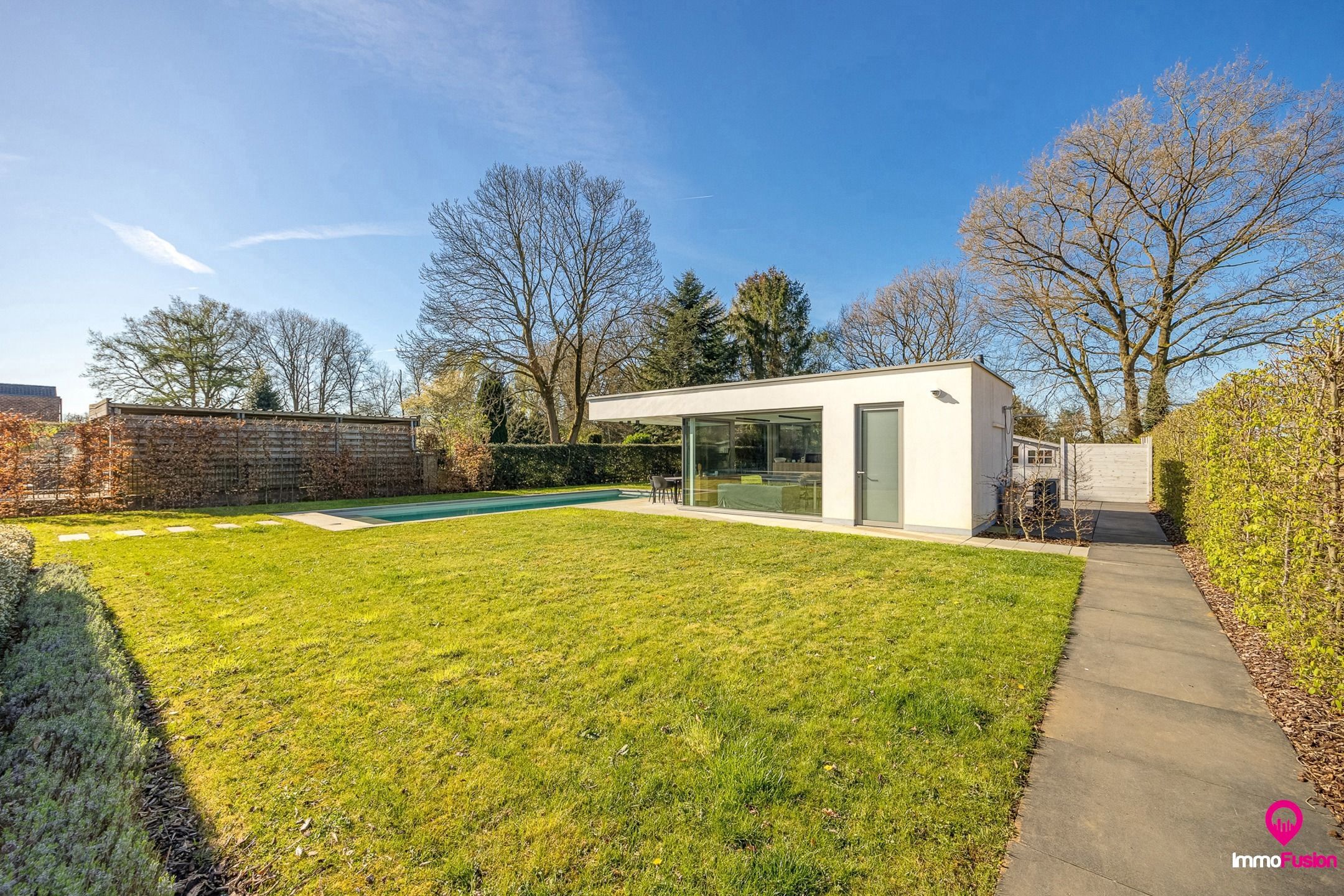 Luxe villa met poolhouse en hoogwaardige materialen! foto 52