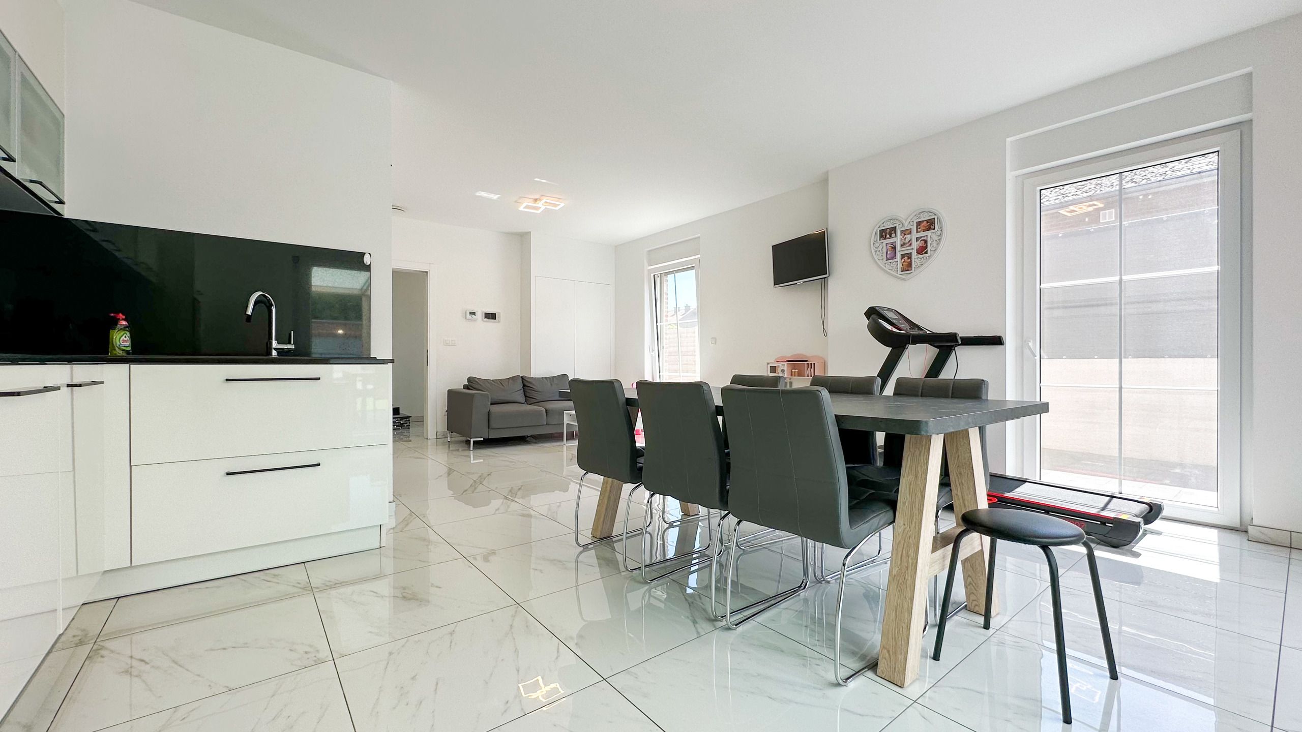 Prachtige halfopen nieuwbouwwoning in Heusden-Zolder!  foto 8