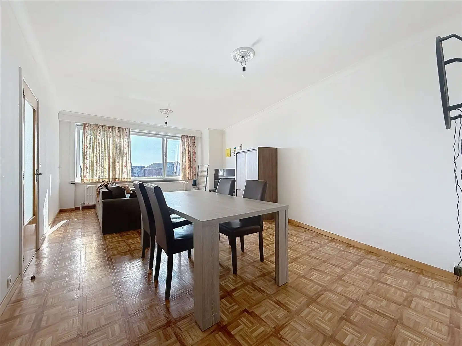 Opbrengsteigendom van 6 APP en handelspand foto 36