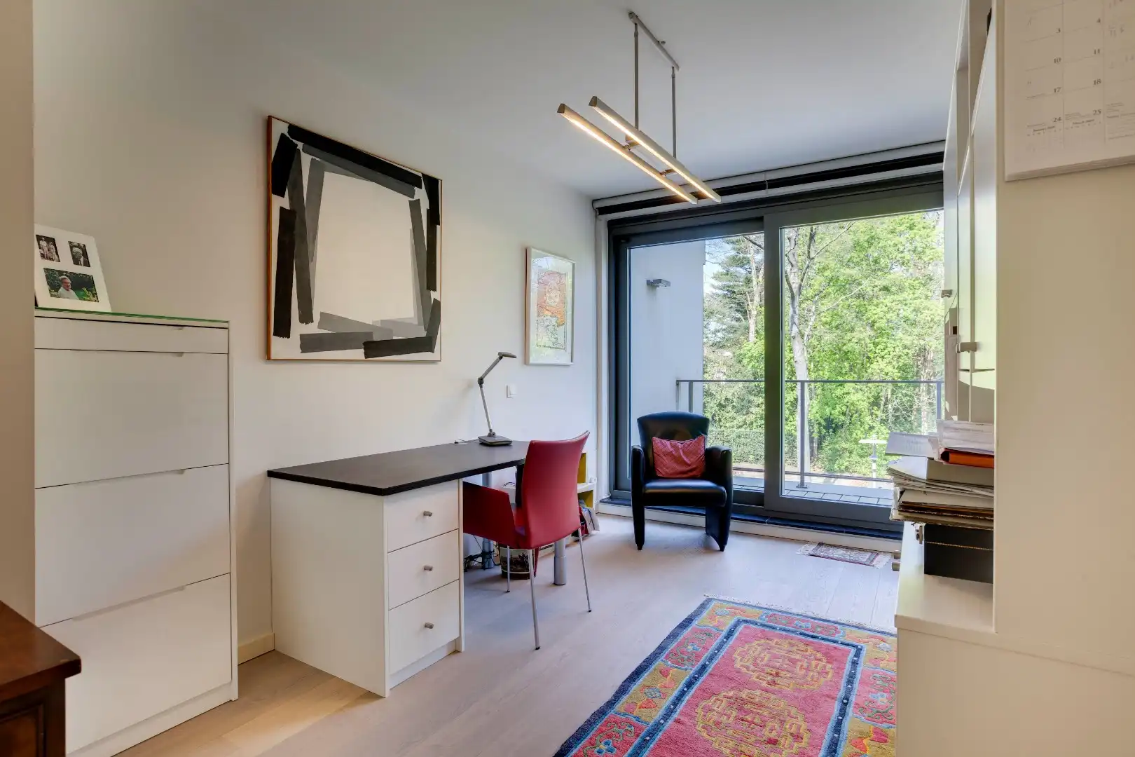 Instapklaar modern appartement  met terras en ondergrondse staanplaats foto 11