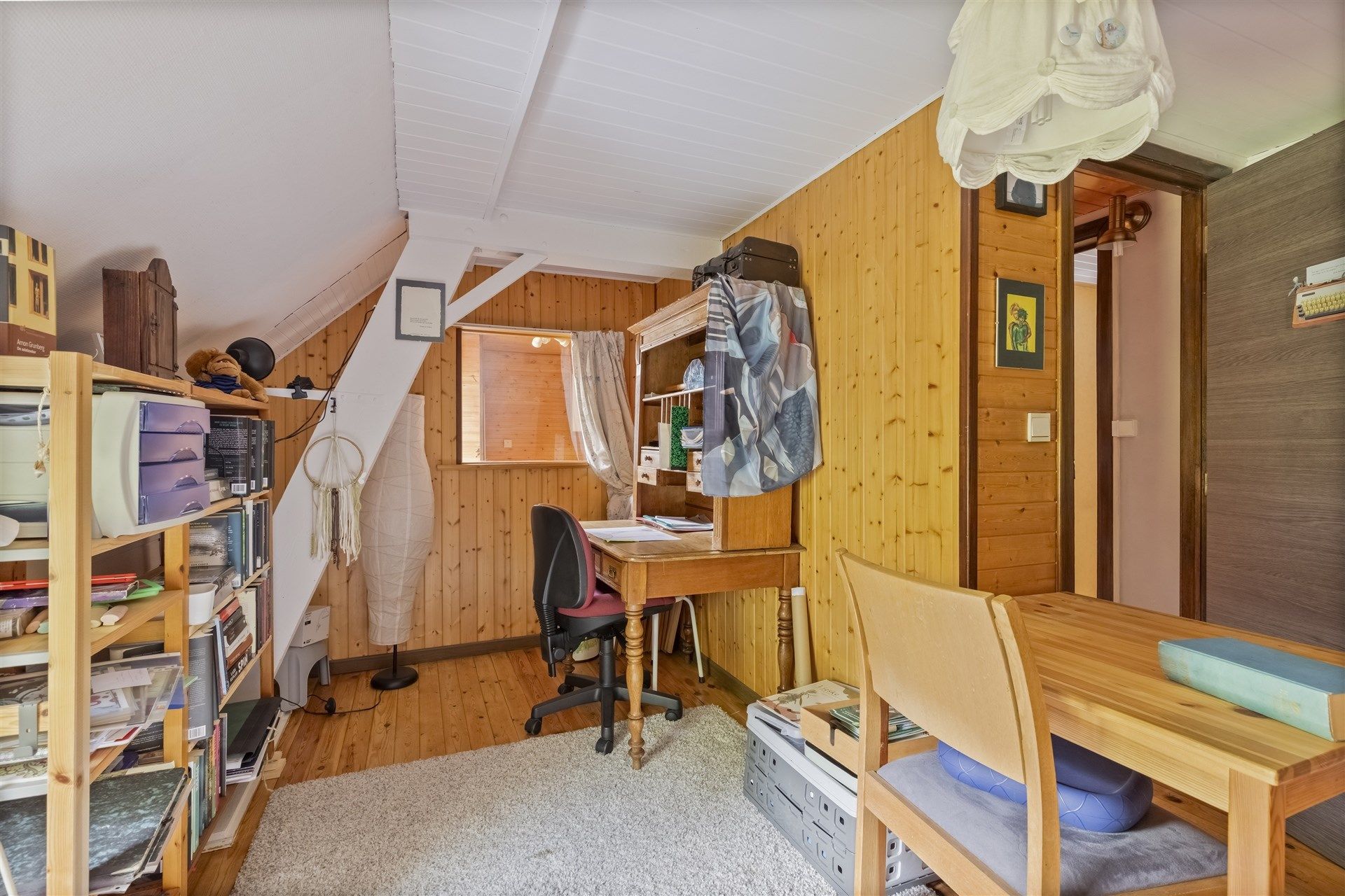Ruime woning met groene tuin te koop in Oosterzele foto 13