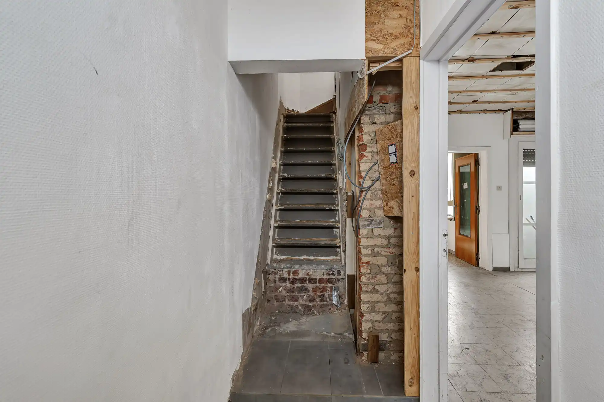 Te renoveren woning centrum Deinze foto 3