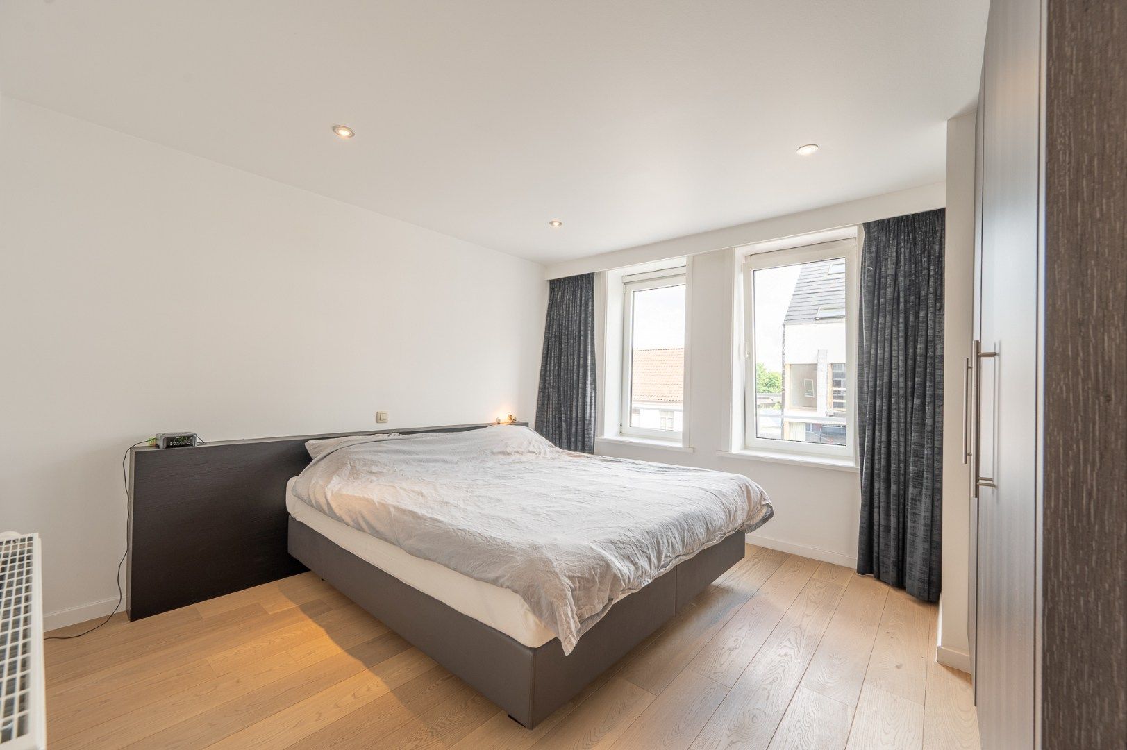 Mooi appartement met 2 slaapkamers en groot terras. foto 5