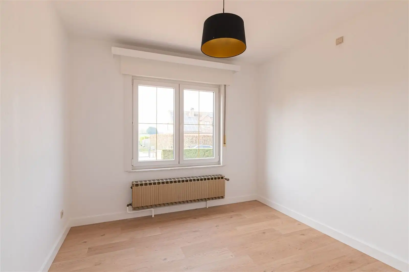 Landelijk gelegen 4-gevel villa - volledig vernieuwd foto 24