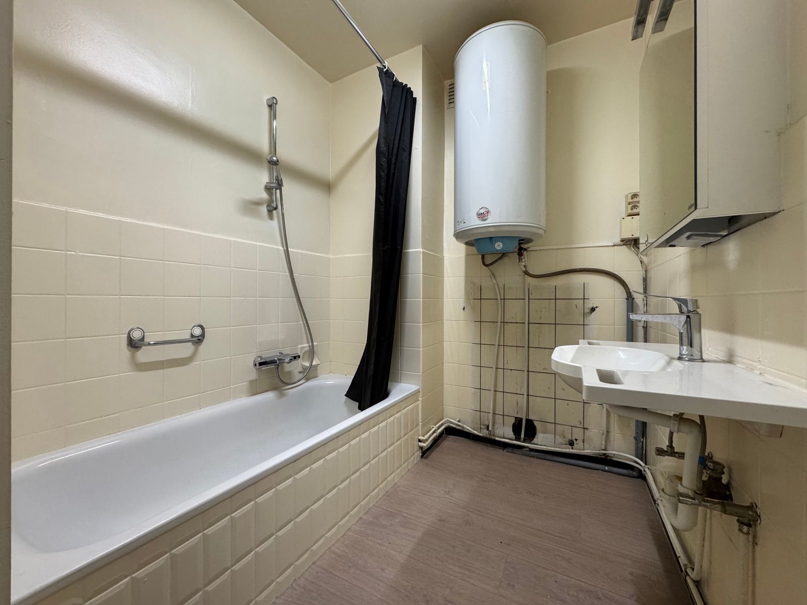 Te huur: ruim appartement aan de rand van centrum Aalst foto 15