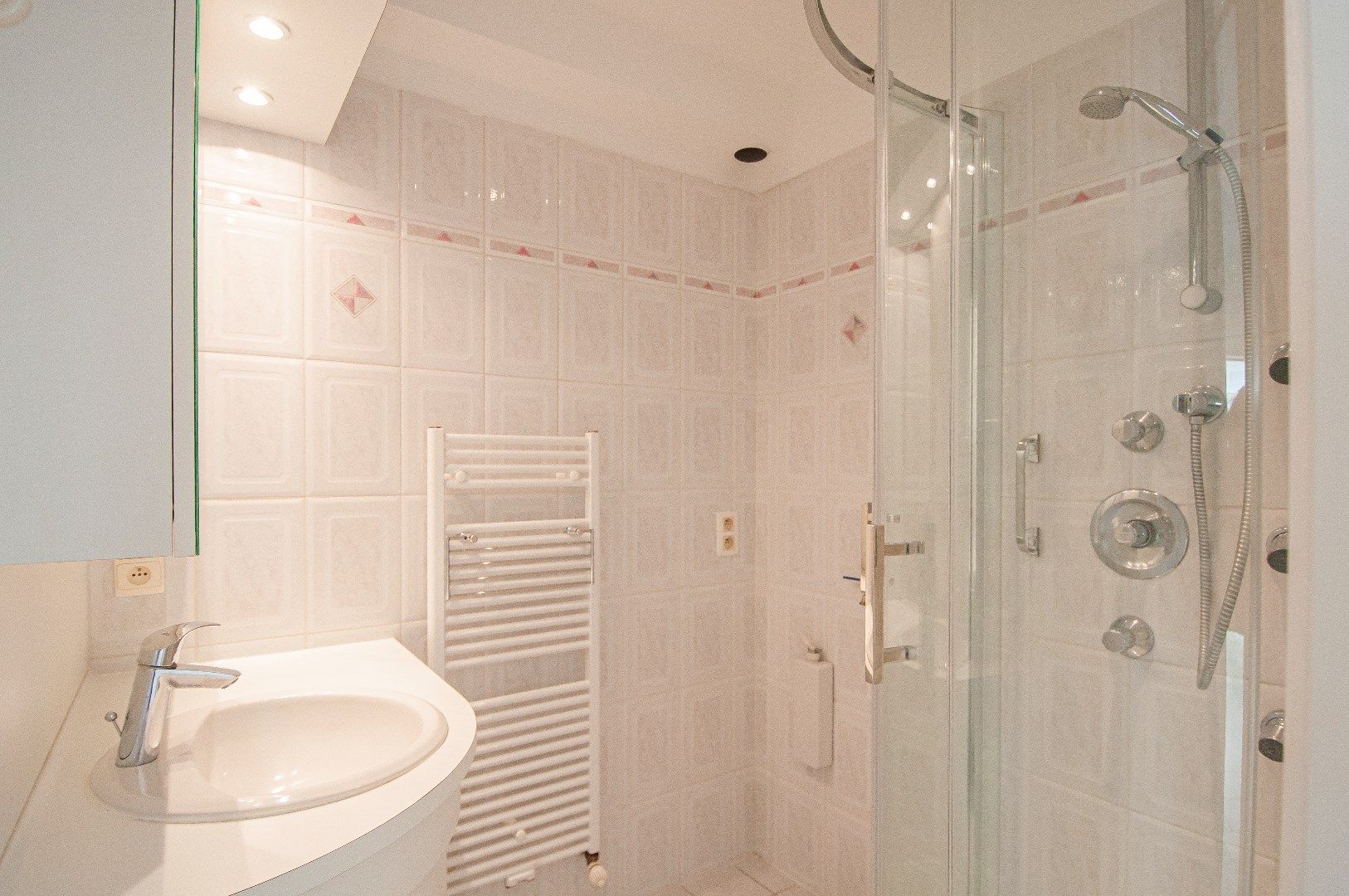 Appartement met prachtig zicht op 'stil ende' met 2 slaapkamers foto 13