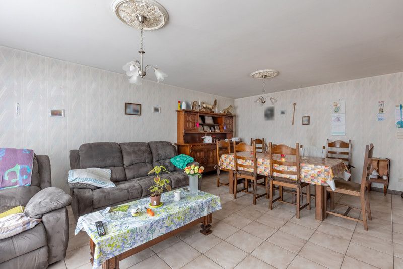 Gelijkvloers appartement met 2 slpkms, autostaanplaats en private berging foto 22