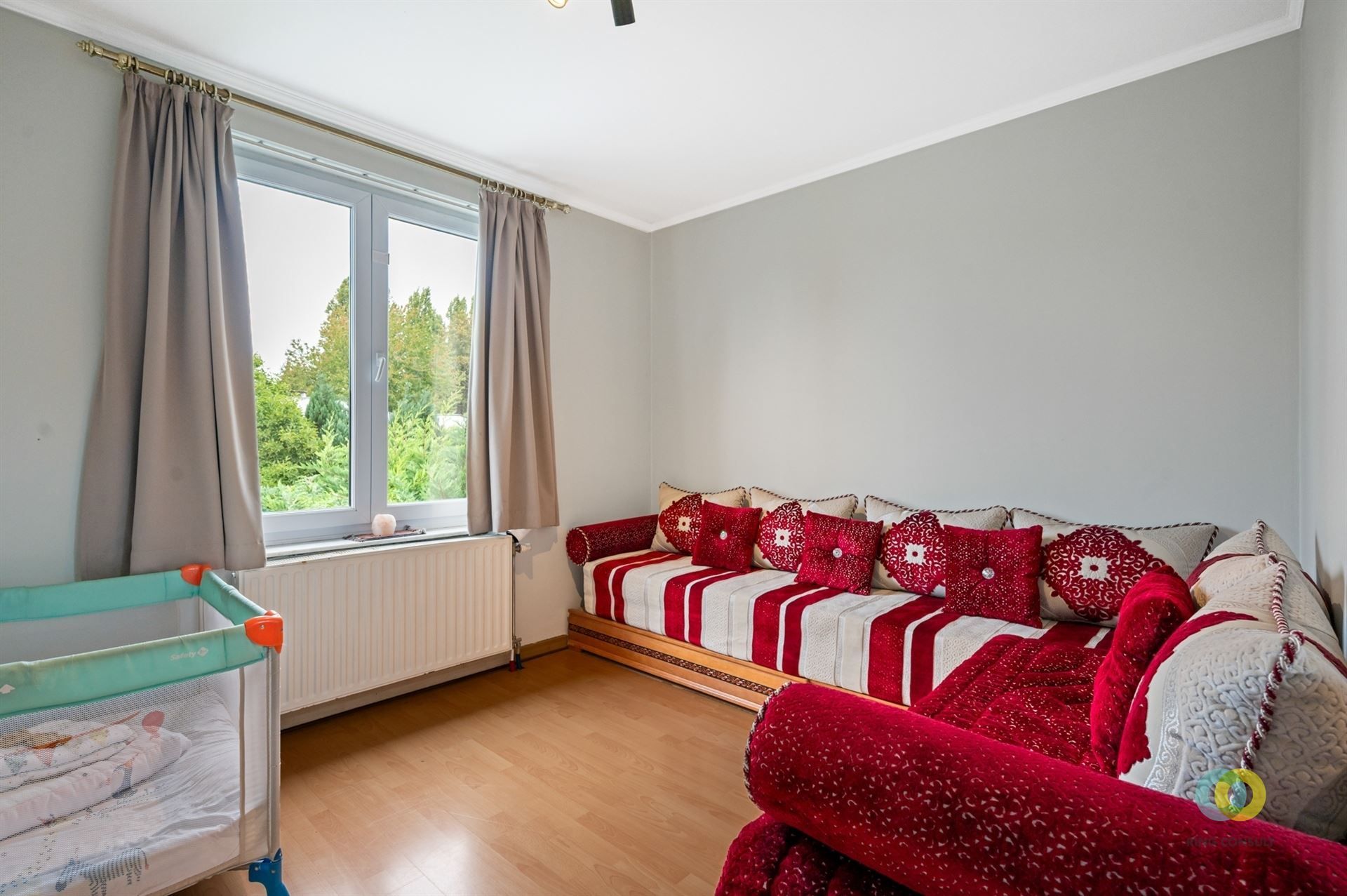 Zeer ruime 3-gevel met grote tuin foto 20