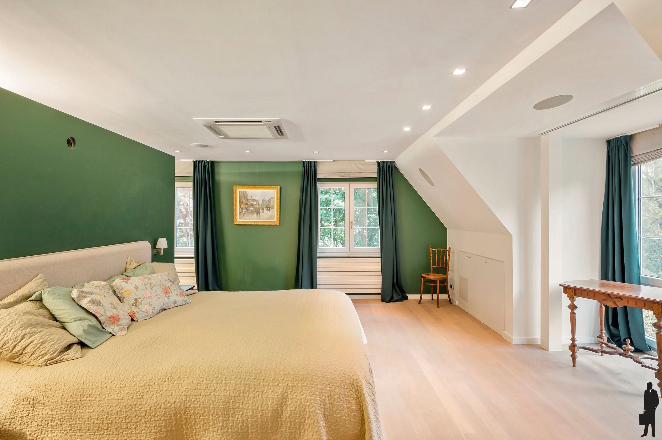 Topgelegen villa met zwembad en paddock!  foto 19