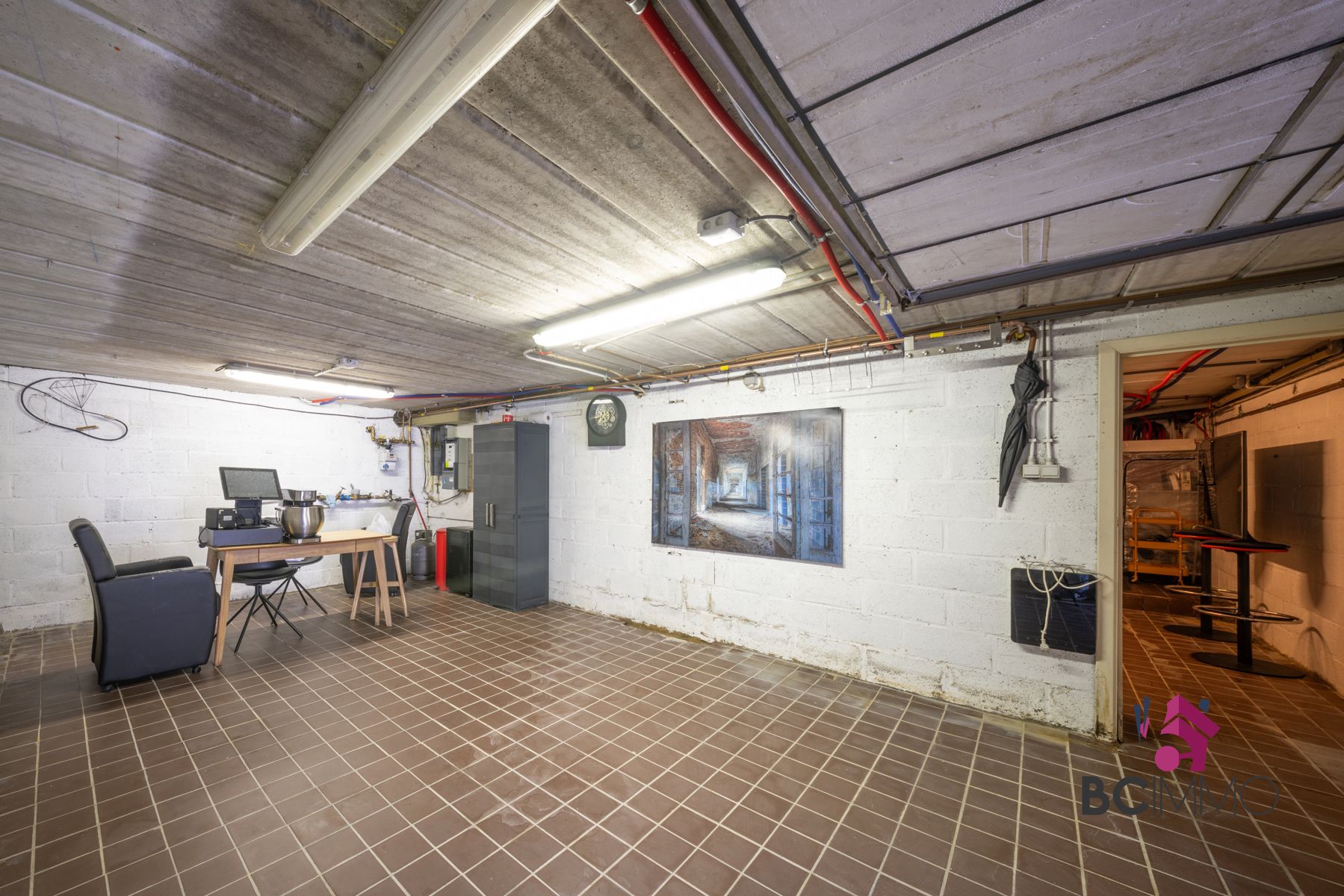 Gerenoveerde gelijkvloerse woning met 3 slaapkamers foto 15