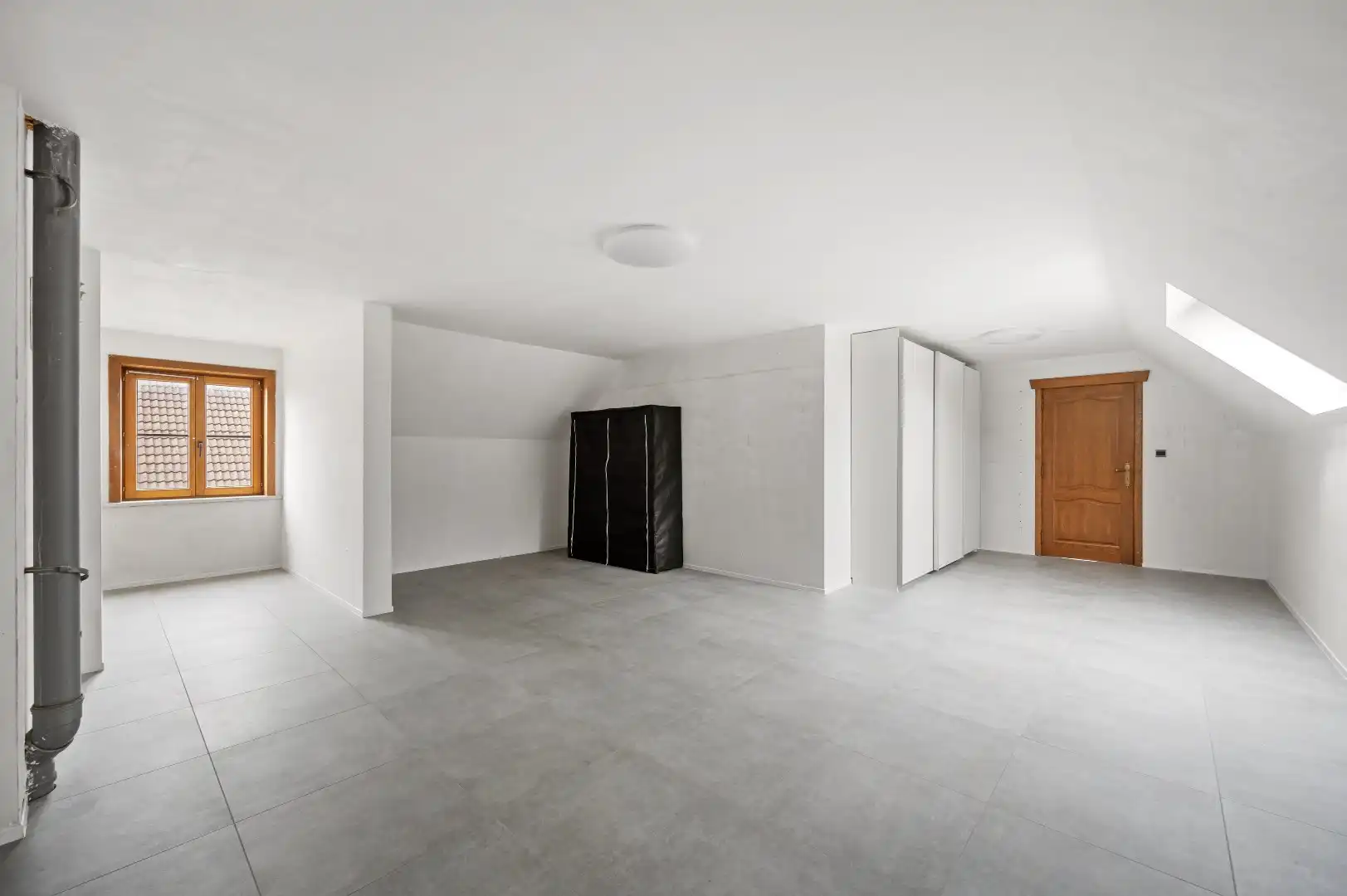  ALLEENSTAANDE VILLA MET 5/6 SLAAPKAMERS, DUBBELE GARAGE EN TUIN  foto 22