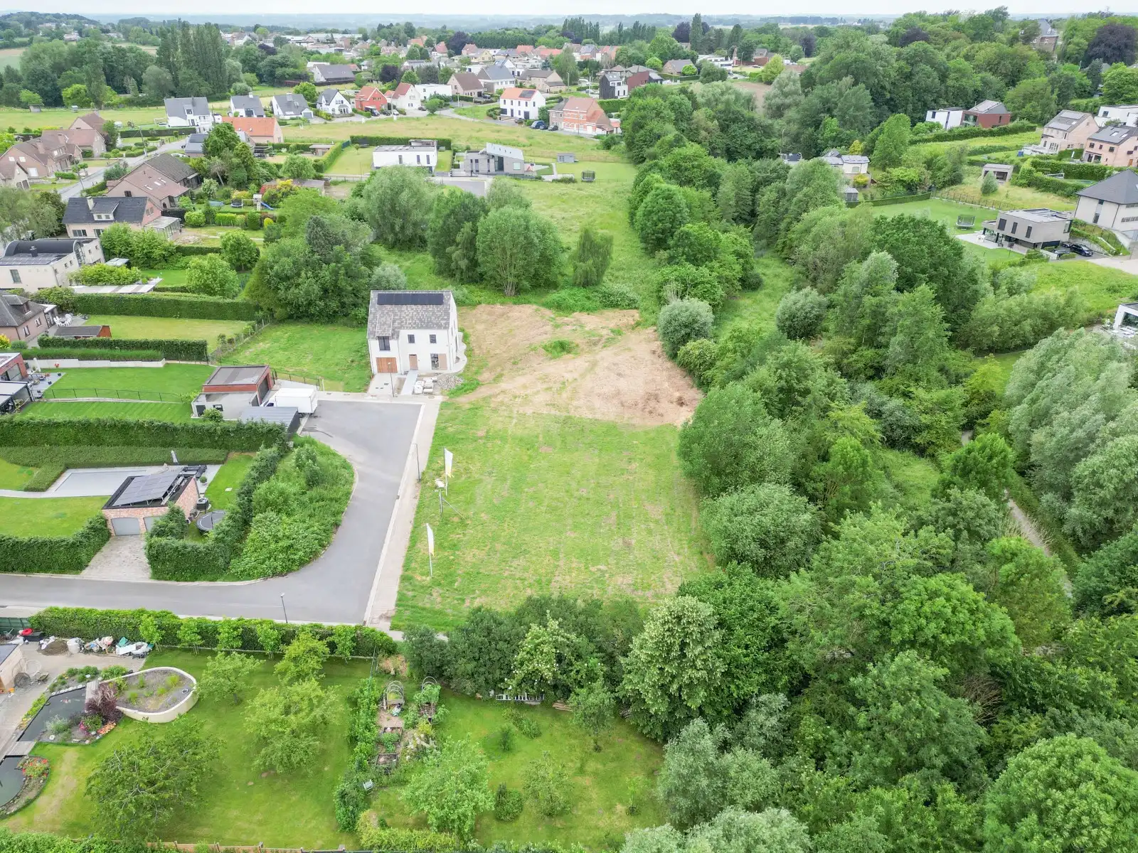 Tijdloze, halfopen woning foto 7