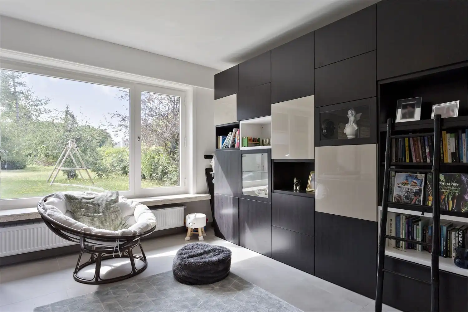 Lichtrijke villa met riante tuin foto 4