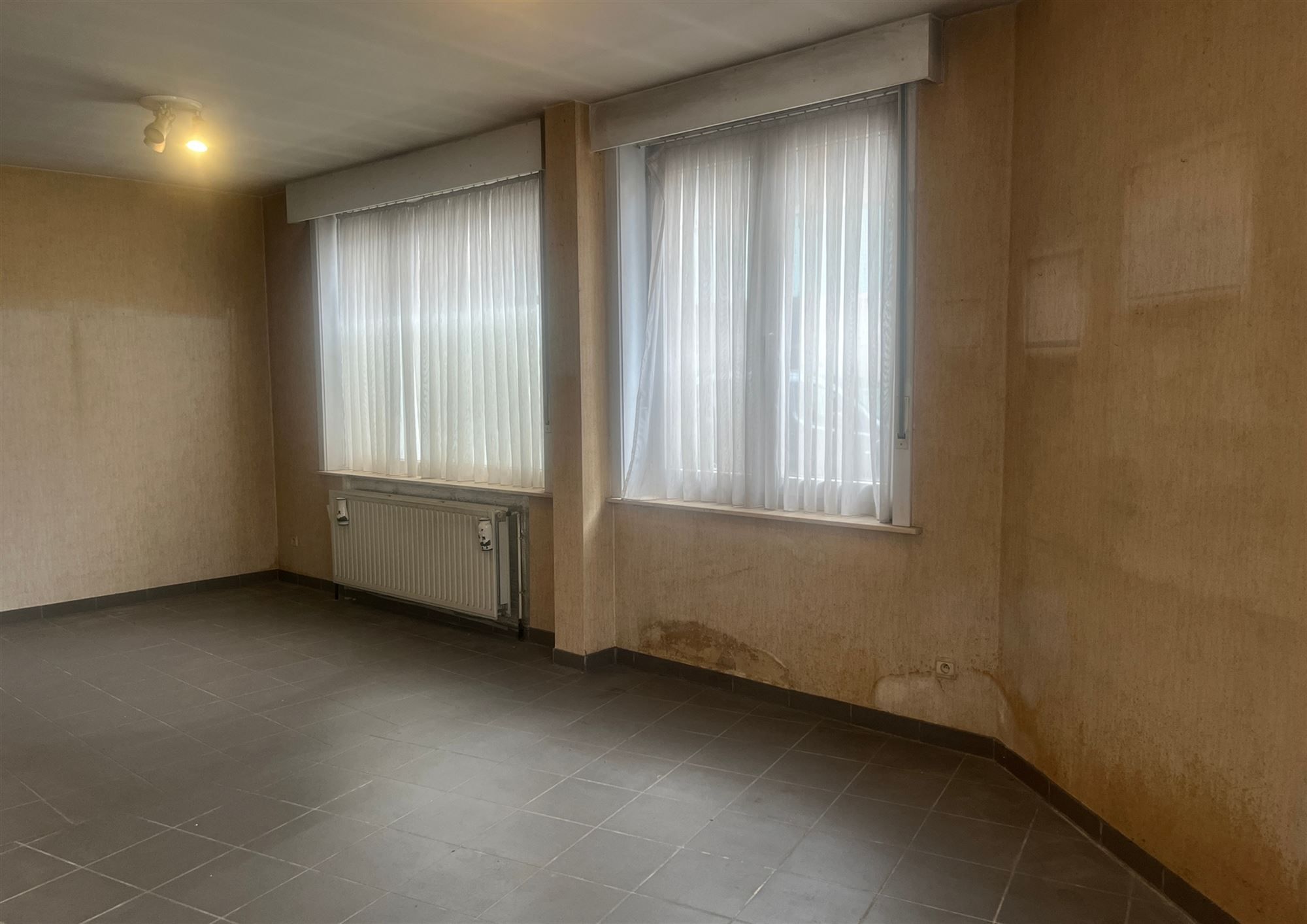 Woning met 2 slaapkamers aan het Van Beverenplein foto 4