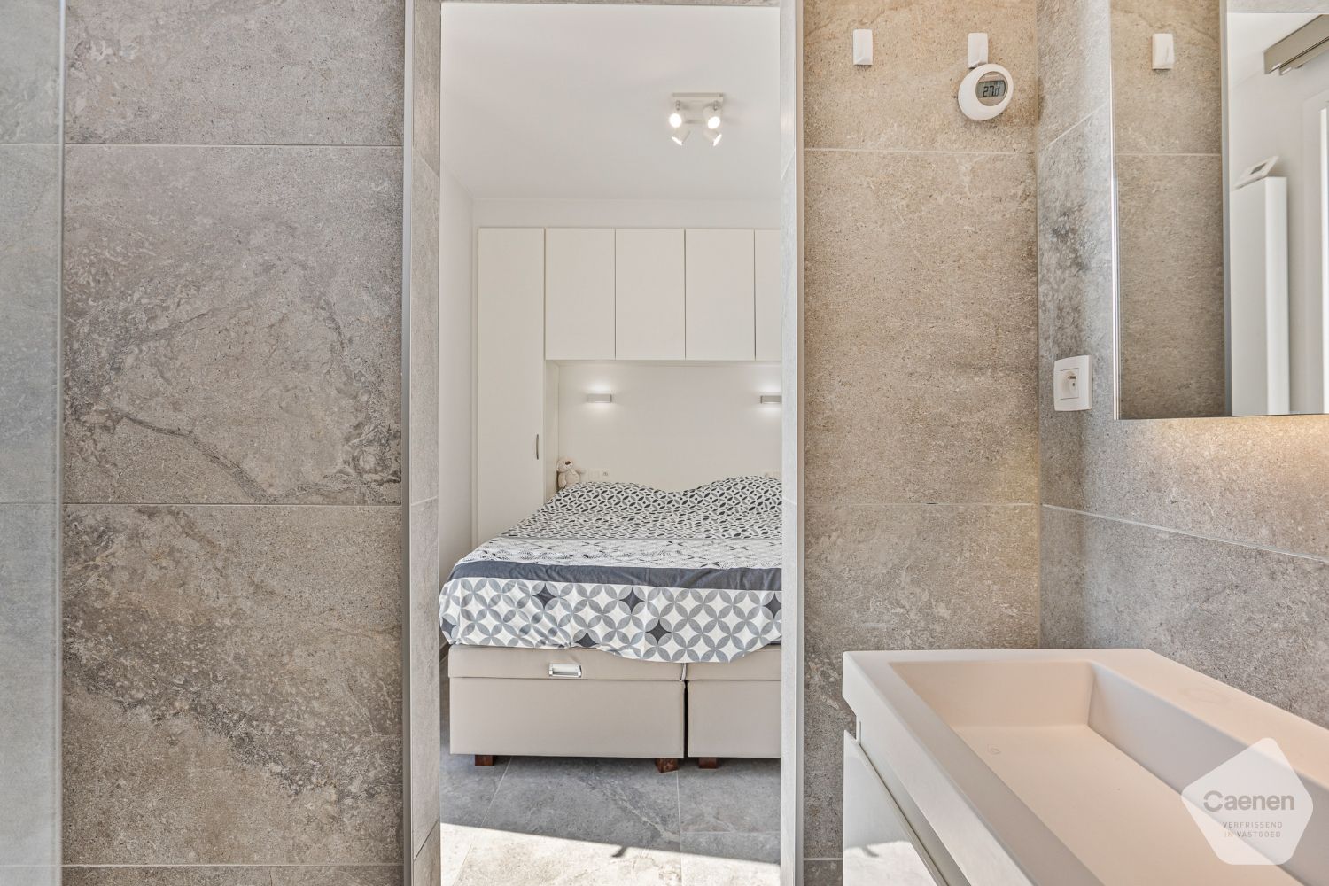 Gerenoveerde penthouse met terrassen en schitterend zeezicht! foto 6