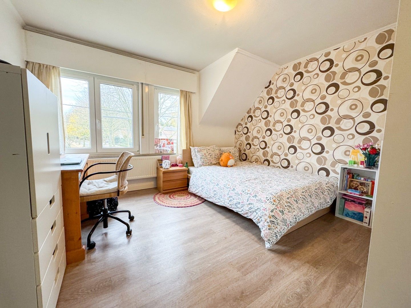 Charmante rustig gelegen woning met ruime tuin en garage! foto 15