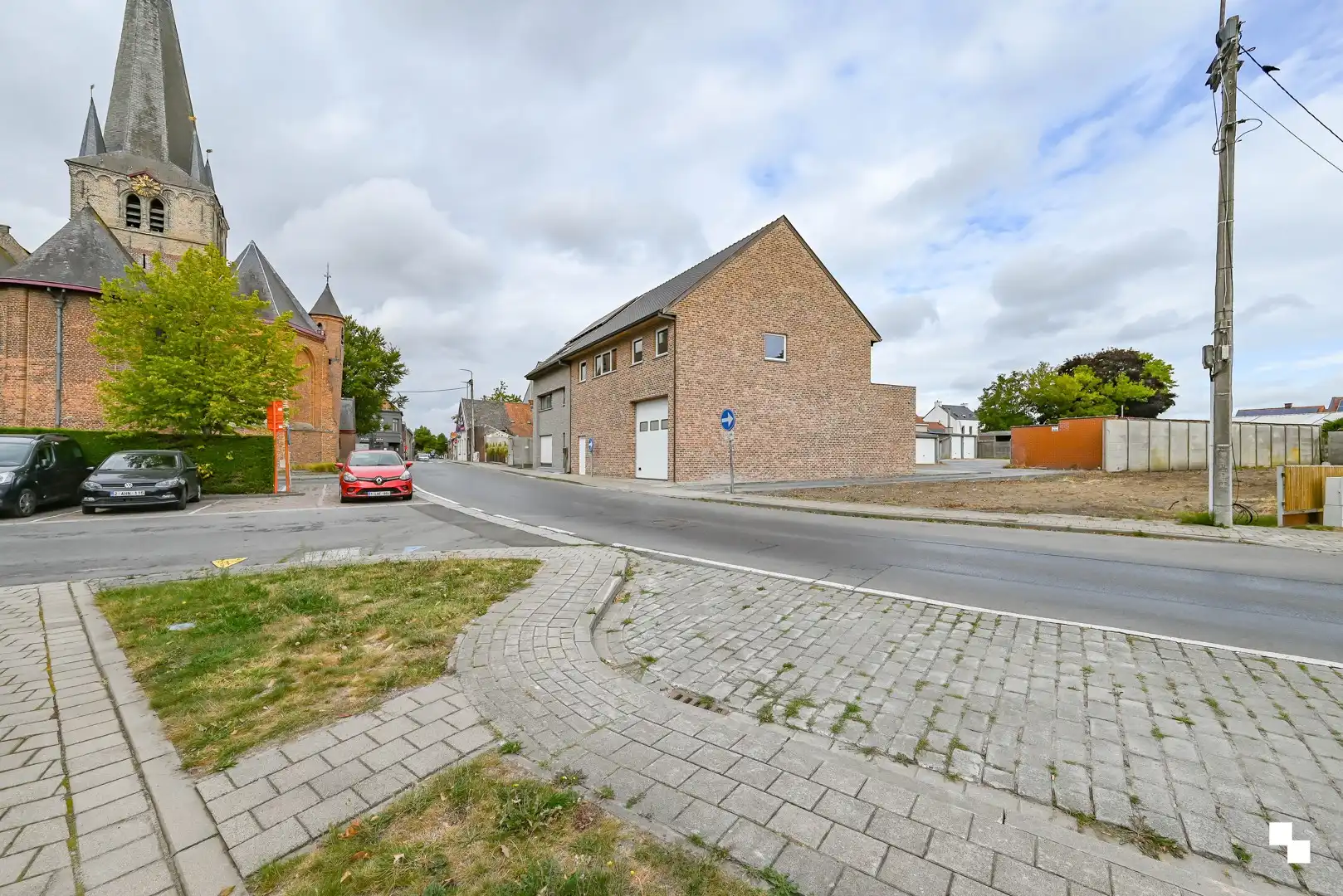 Bouwgrond zonder bouwverplichting van 551 m² voor halfopen bebouwing te Emelgem foto 7