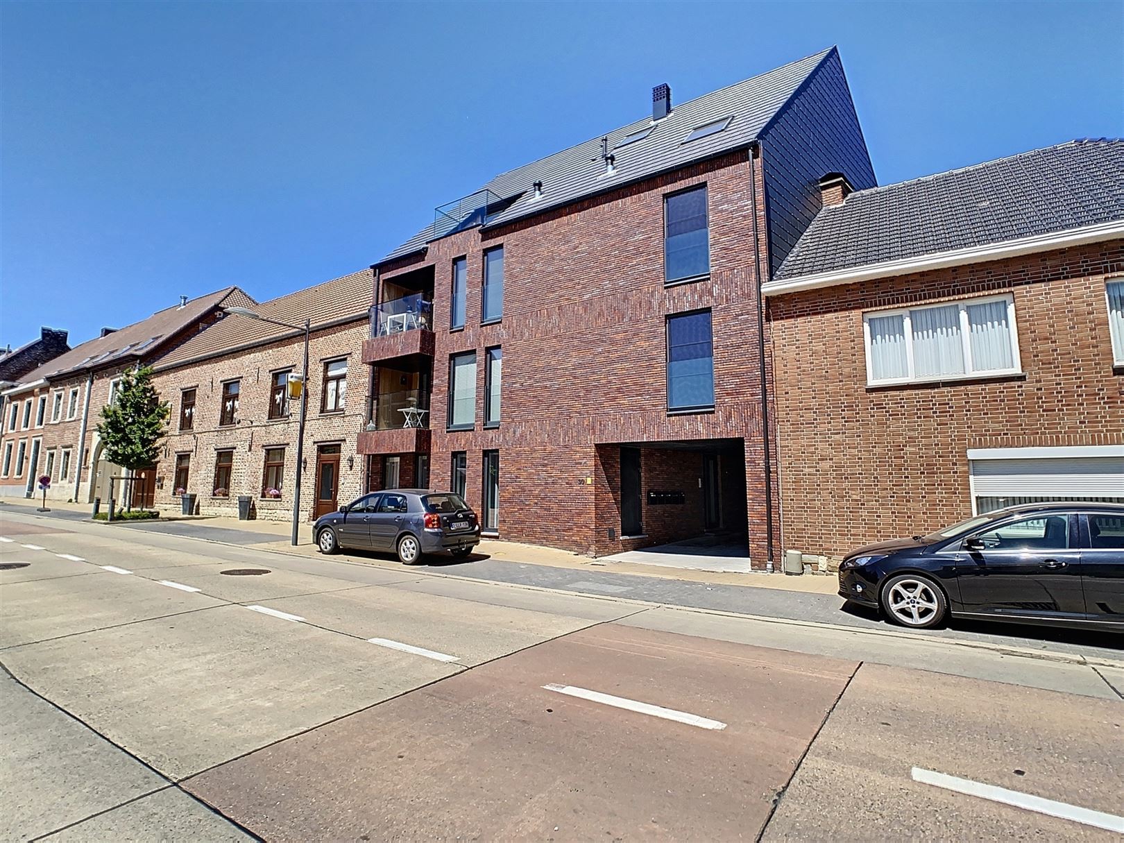 Mooi dakapp met 2 slpks, incl parking foto 31
