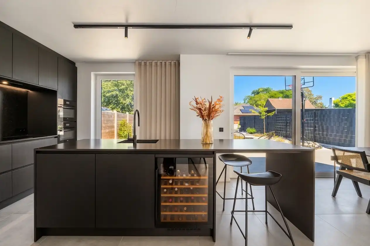 Instapklare 3-gevelwoning met luxe afwerking foto 3
