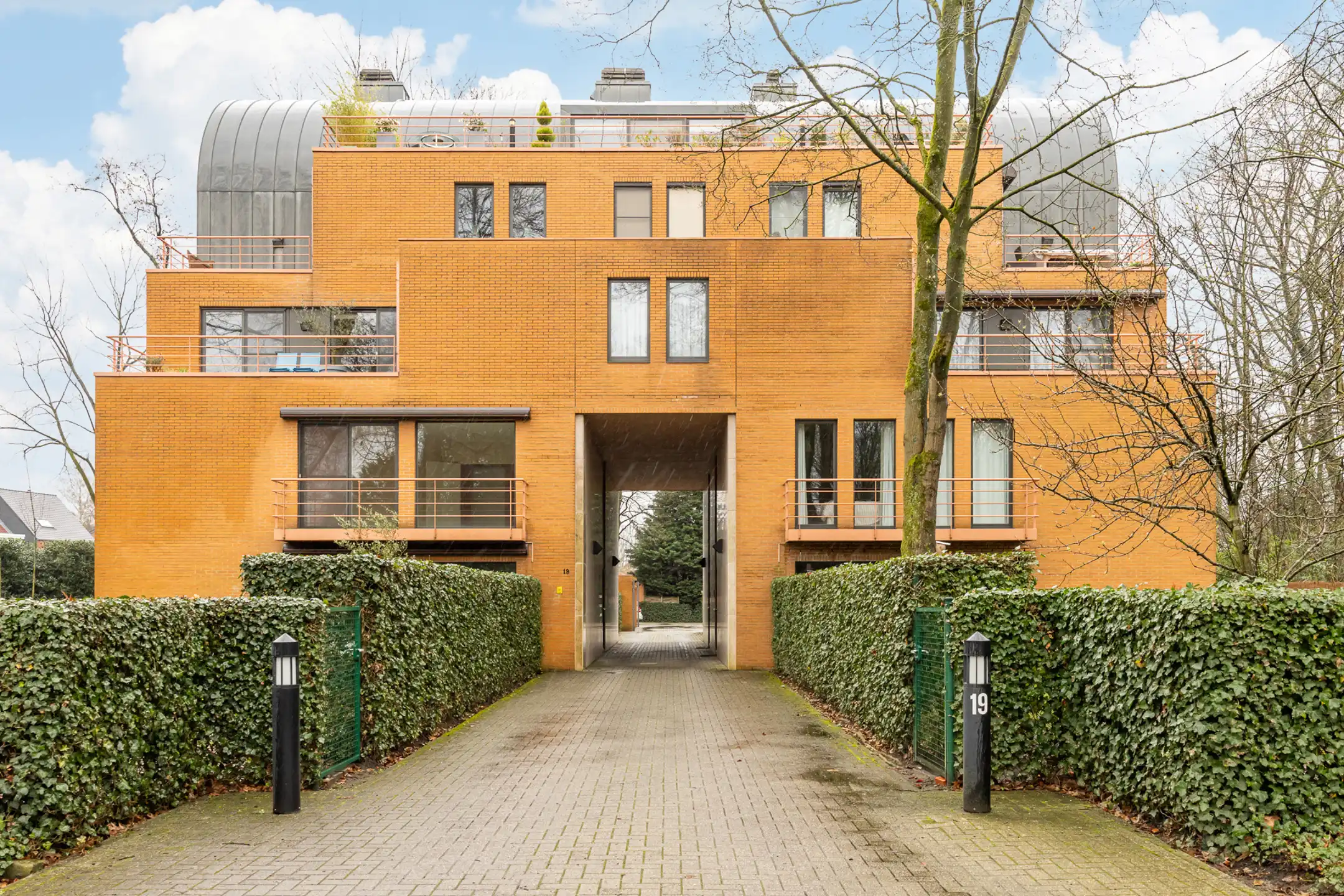 3 slpk app met garagebox op wandelafstand van centrum Beerse foto {{pictureIndex}}