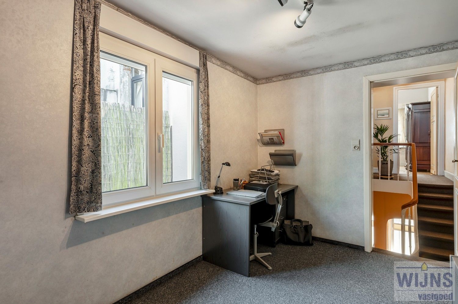 Rijwoning met twee slaapkamers, tuin en garage. foto 14