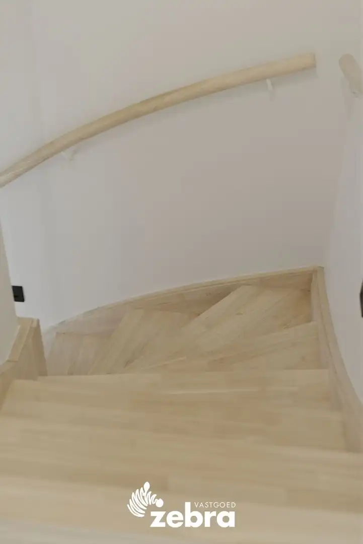 Recente moderne woning (2024) met 4 slaapkamers en tuin in Tielt! foto 14