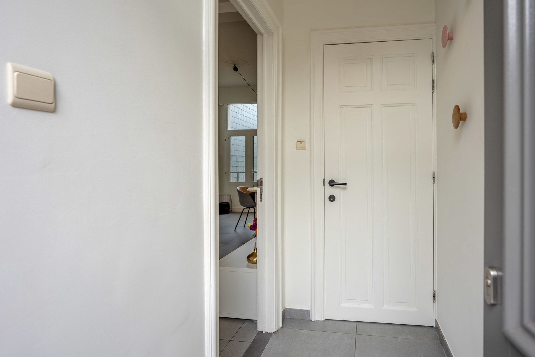 Instapklare woning in het hartje van Schoten! foto 2