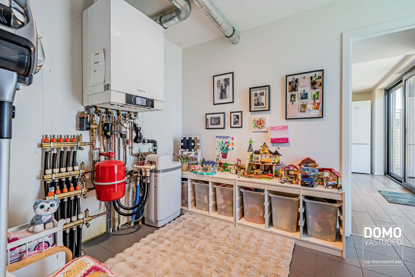INSTAPKLARE GEZINSWONING MET 3 SLAAPKAMERS, EPC-LABEL A EN ZONNIGE TUIN IN KERMT foto 18