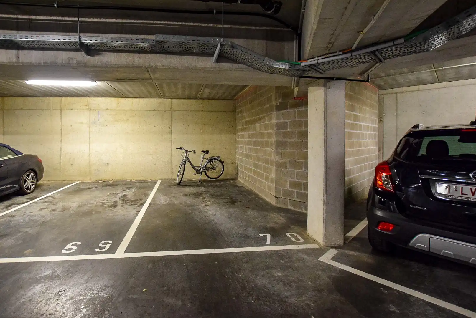 Ondergrondse privé-parkeerplaats te huur in het centrum van Nieuwpoort-Stad. foto 4