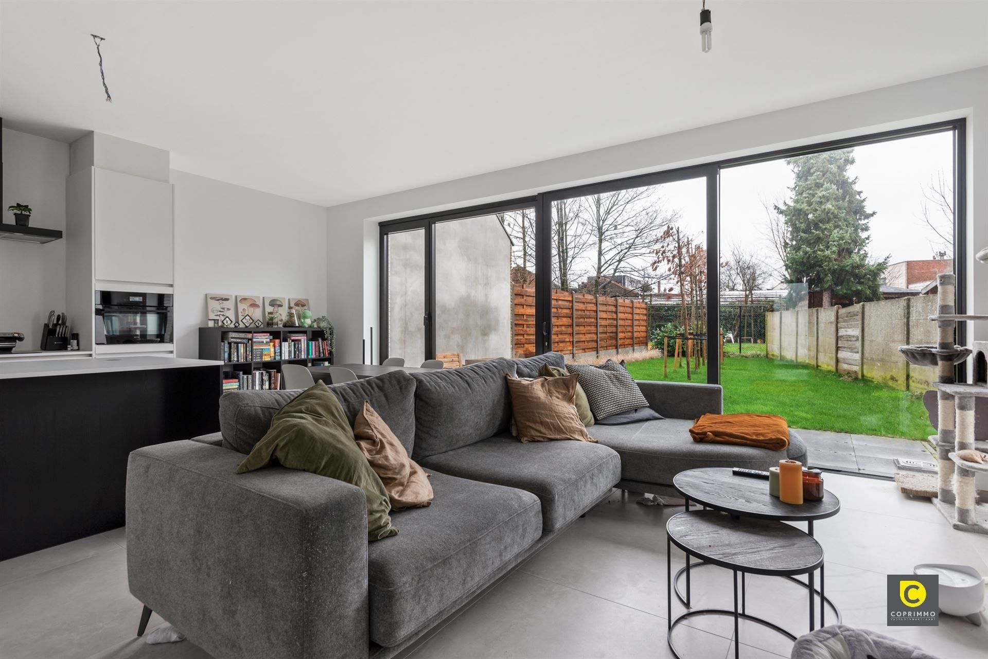 Luxueus 1 slpk app nieuwbouw met tuin +P foto {{pictureIndex}}