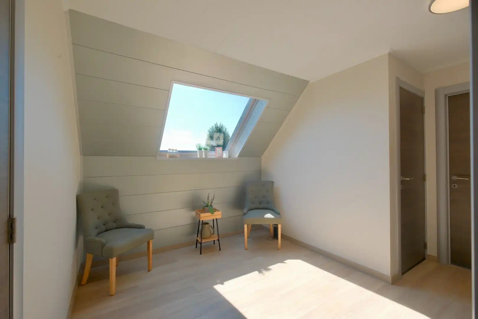 LICHTERVELDE - Open bebouwing met 2 slpks en garage op perceel van 486 m² foto 16