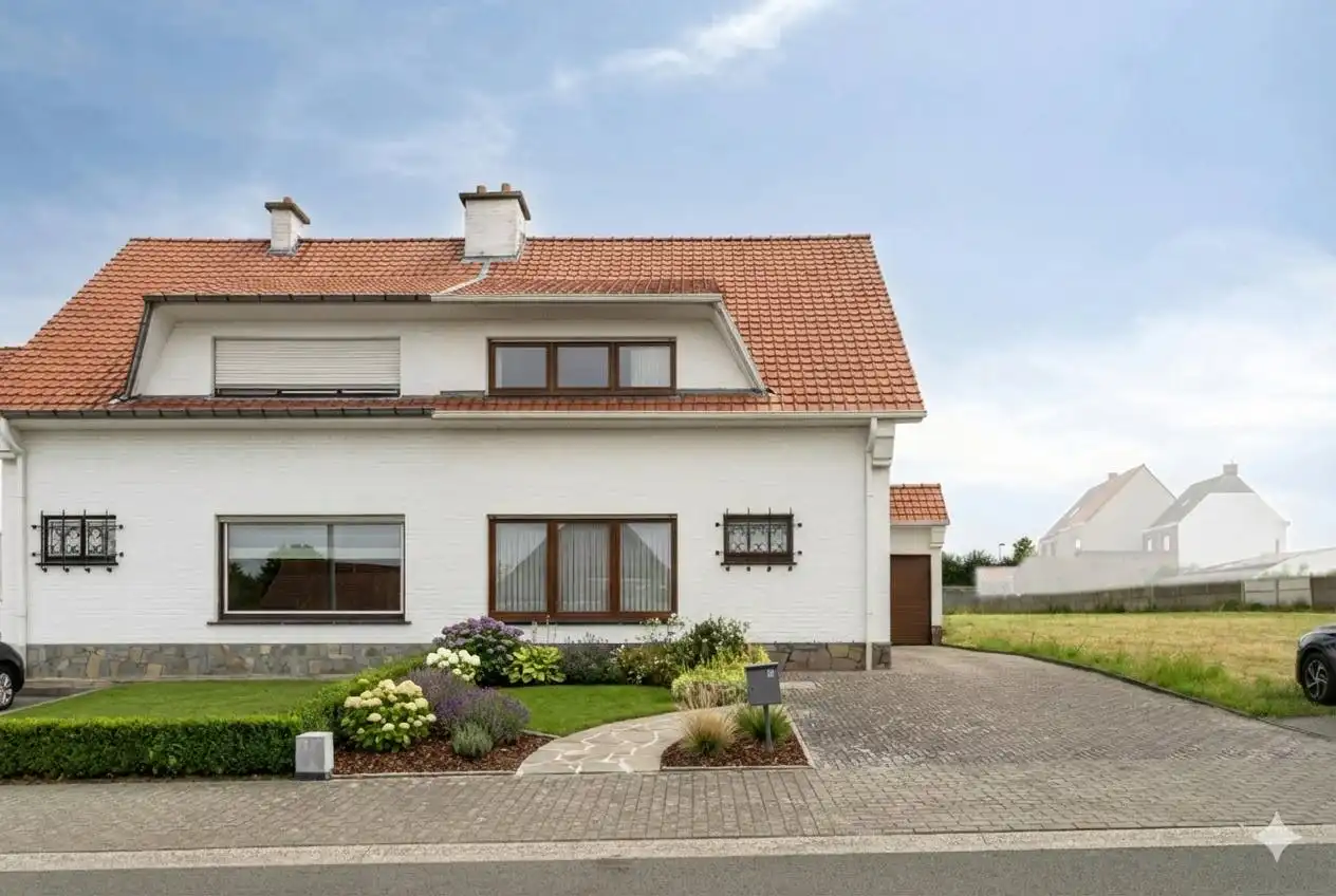 Hoofdfoto van de publicatie: Huis in Kluisbergen te koop