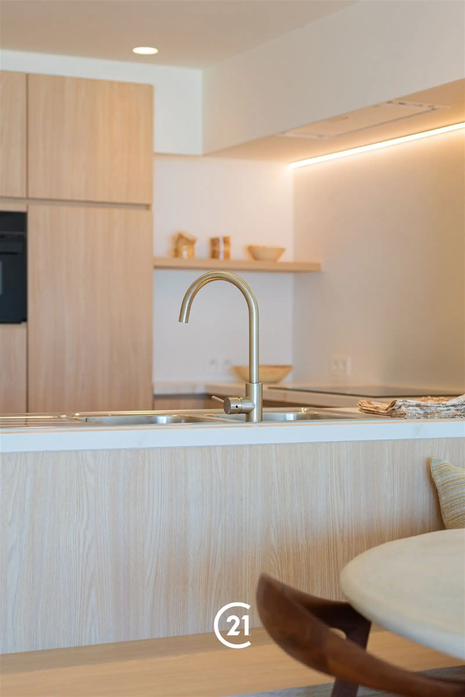 Elke dag vakantie in Het Zoute – Luxueus gerenoveerd appartement met frontaal zeezicht foto 6