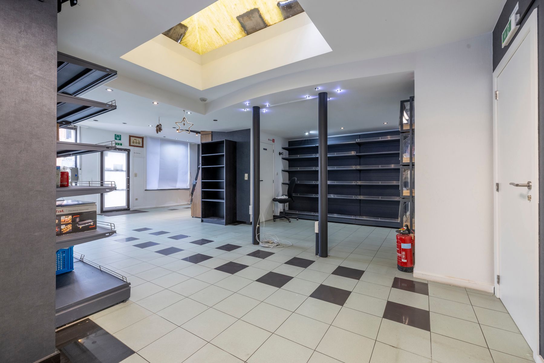 Woning met 3 slaapkamers, tuin en polyvalente ruimte te koop foto 22