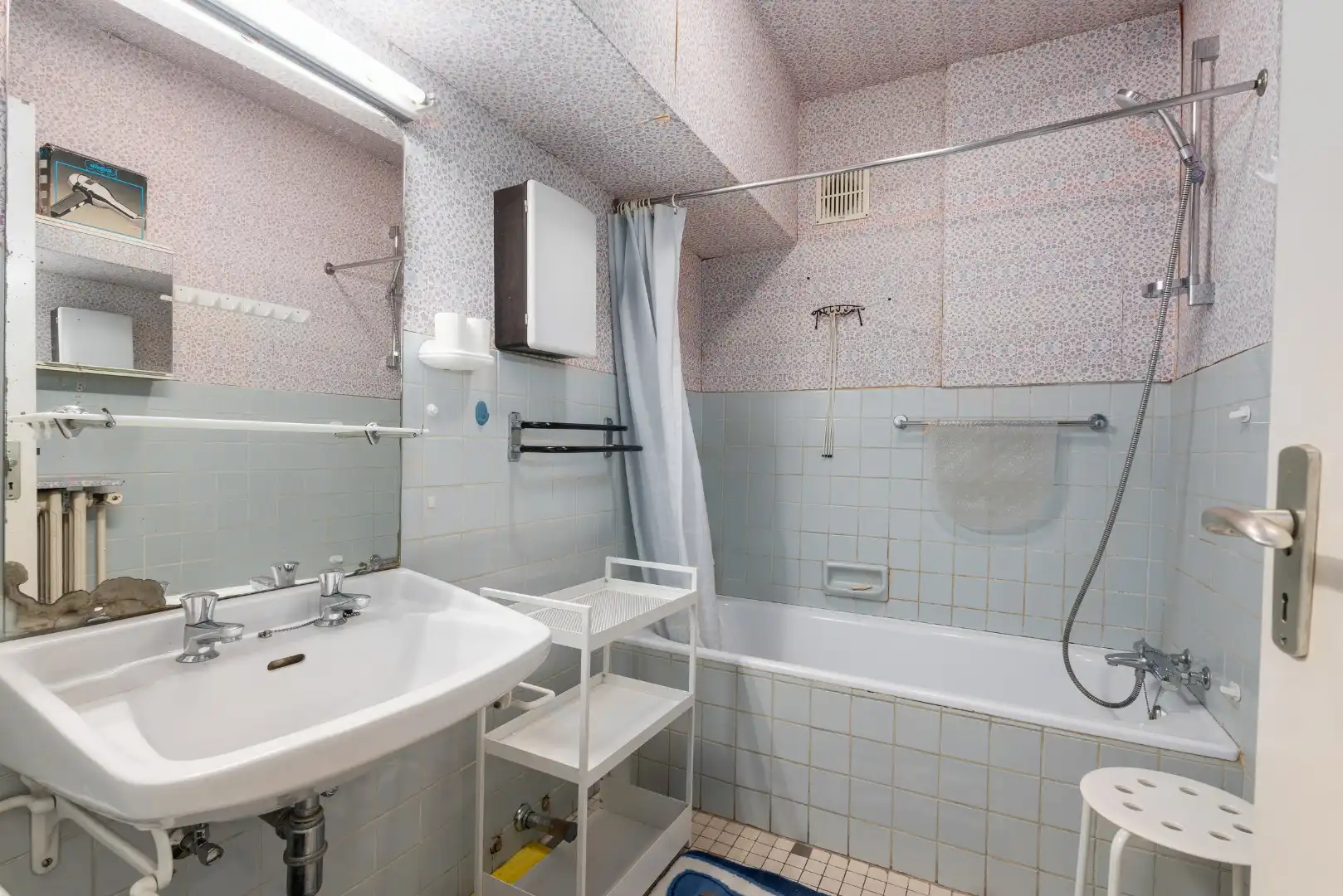 Gemeubeld 2-slaapkamerappartement met zijdelings zeezicht foto 11