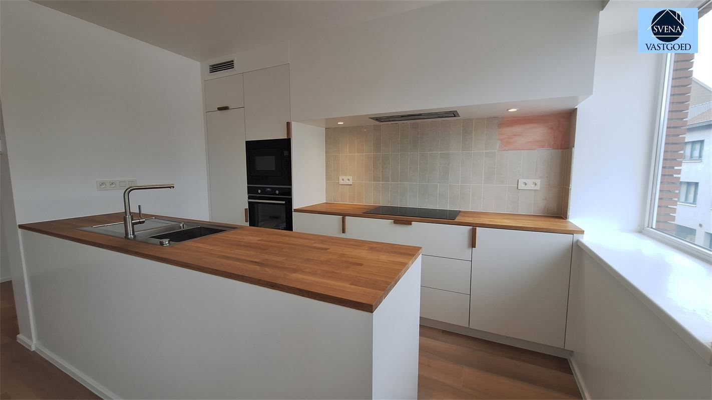 GERENOVEERD APPARTEMENT MET 2 SLAAPKAMERS foto 5