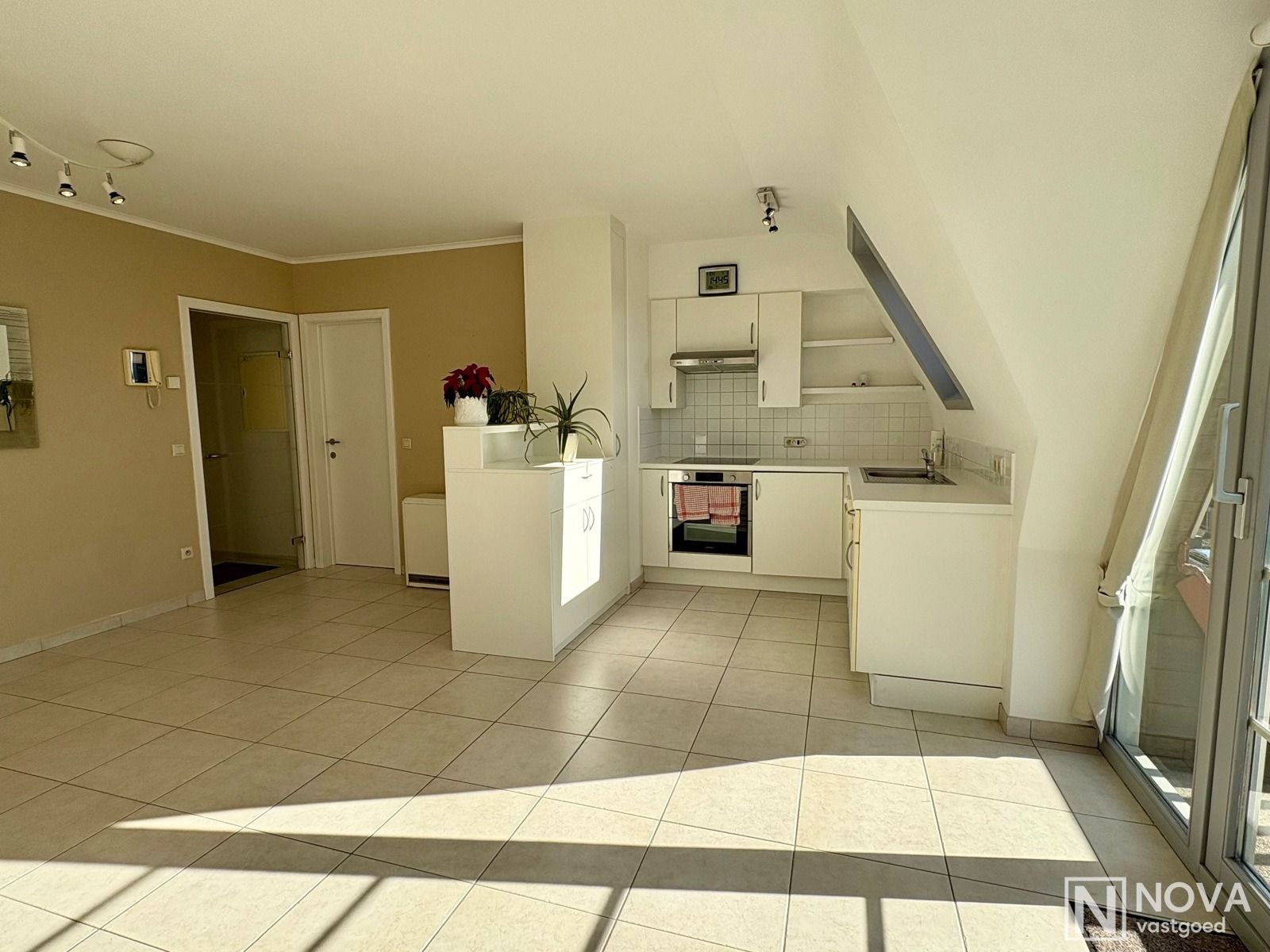 APPARTEMENT (3 SLPK.) INCL. GARAGE foto 8