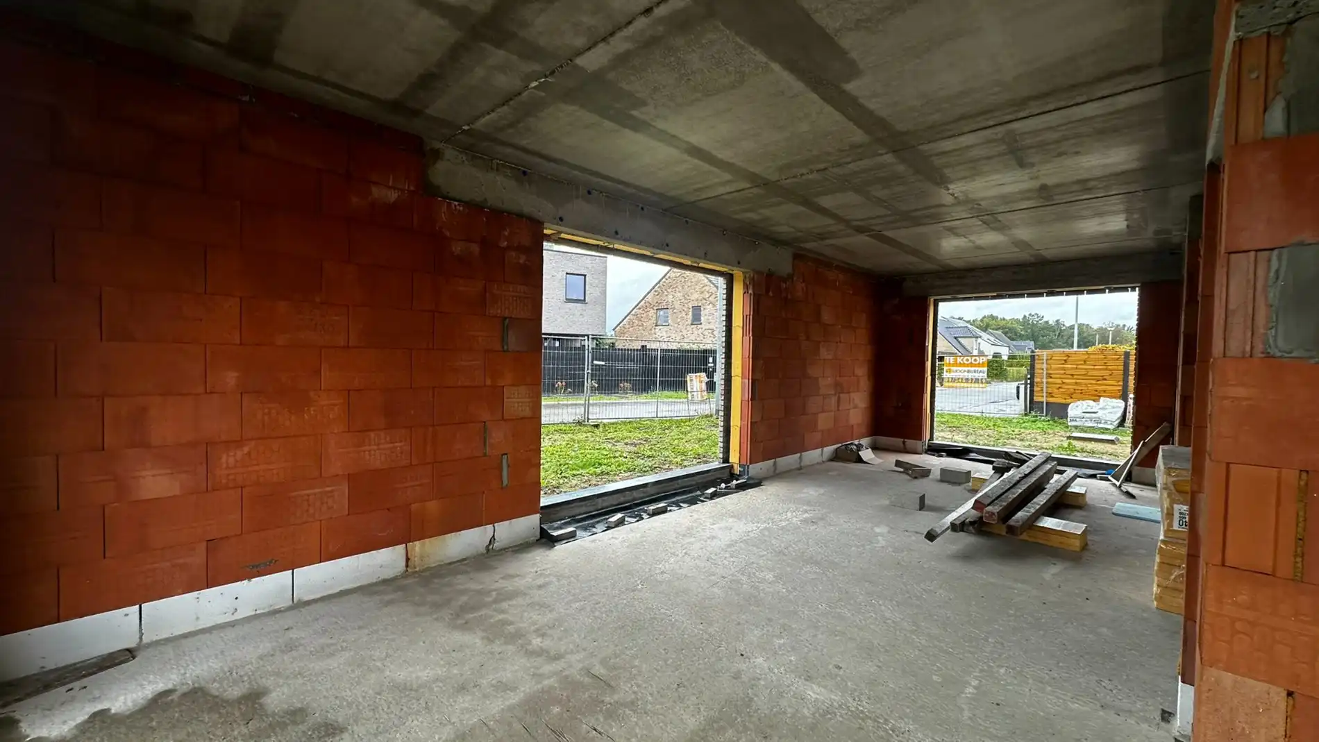 Te koop in Waasmunster: Moderne villa met vier slaapkamers foto 18