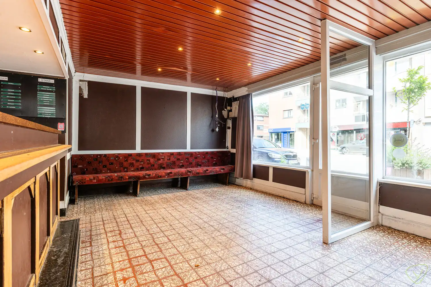 Interessant investeringspand gelegen langsheen de Boelare te Eeklo! foto 4