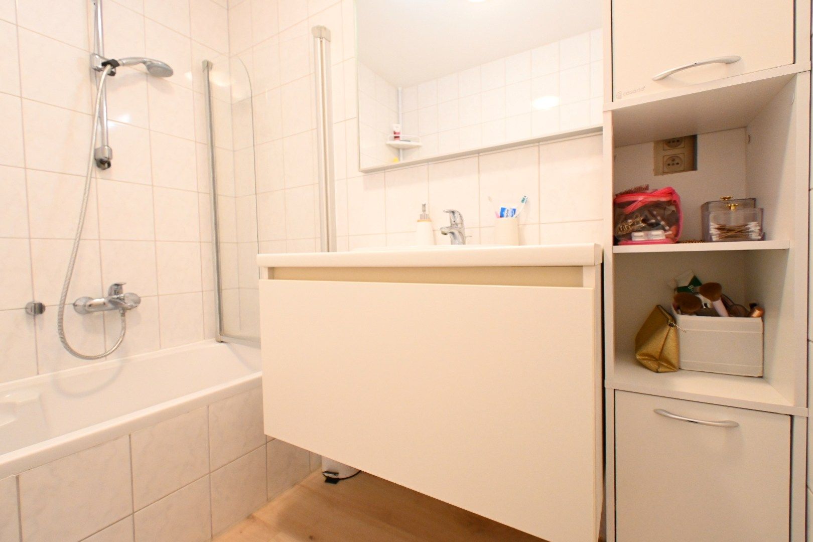 Knap en ruim appartement met 2 slaapkamers in het centrum van Lanaken foto 10