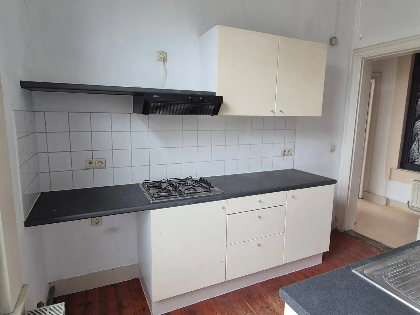 1-slpk Appartement aan de bruisende Dageraadplaats foto 3