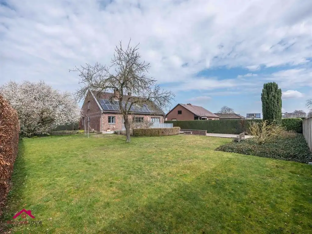 Gezellige vrijstaande woning, volledig onderkelderd foto 10