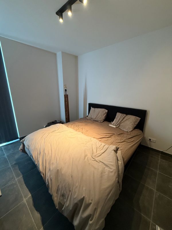 Gelijkvloers nieuwbouwappartement met terras en gezellig tuintje. foto 8