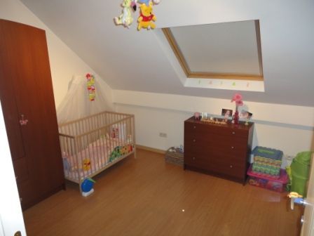Zeer mooi en ruim duplex appartement in centrum van Overpelt foto 7