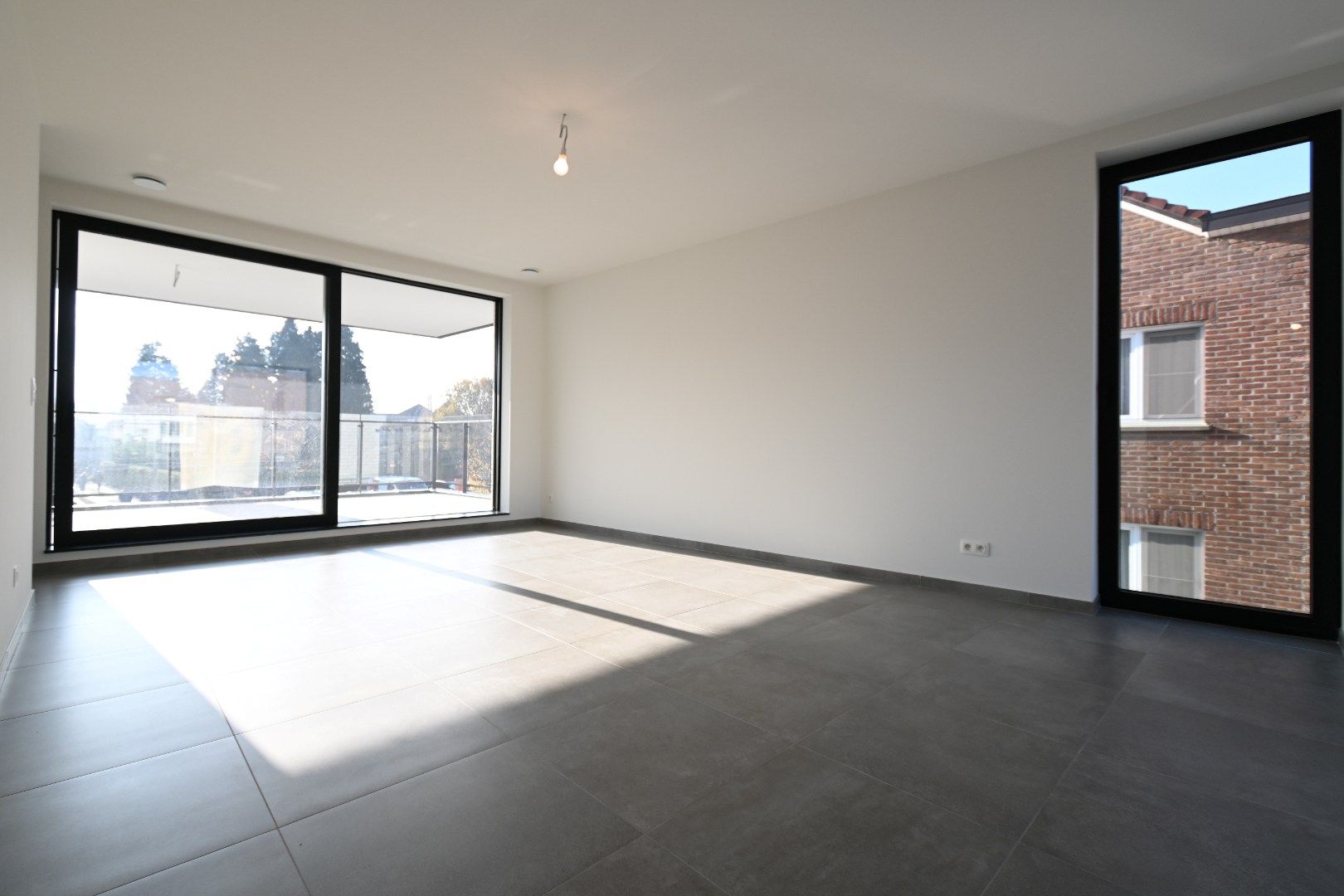 Knap nieuwbouwappartement op de eerste verdieping in centrum Hoeselt foto 8